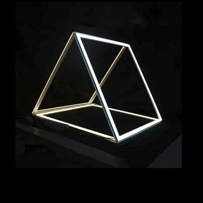 تصميم DIY 595x595 إضاءة الحافة الداخلية LED الإضاءة الإطارية لللوحة المنسدلة لمركز التسوق المكتب