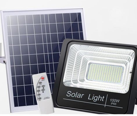 يارد جاردن مقاوم للماء 100lm / W SMD LED بقعة ضوء الشمسية