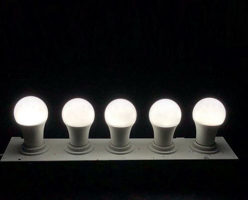KTV AC 240V 6500K 20W E27 BASE لمبات إضاءة LED داخلية