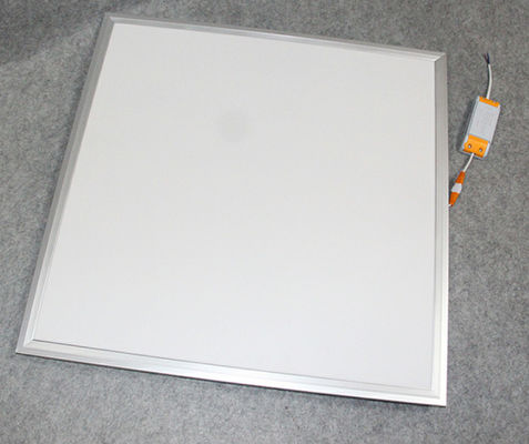 بأكسيد الألومنيوم IP40 36W 3000K لوحة الصمام النازل