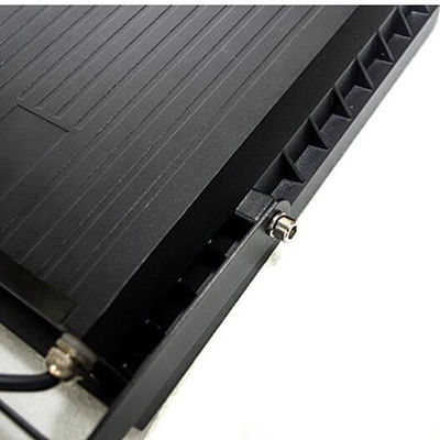 زاوية شعاع 120 درجة Floodlight من 10w إلى 50w مع زجاج مصنفر للحديقة والفناء