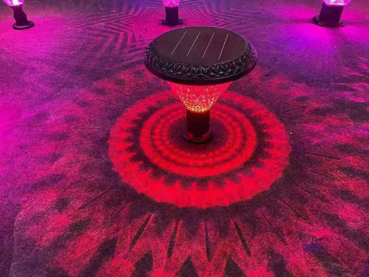 ضوء LED متعدد الوظائف يعمل بالطاقة الشمسية Ip65 لفندق بارك
